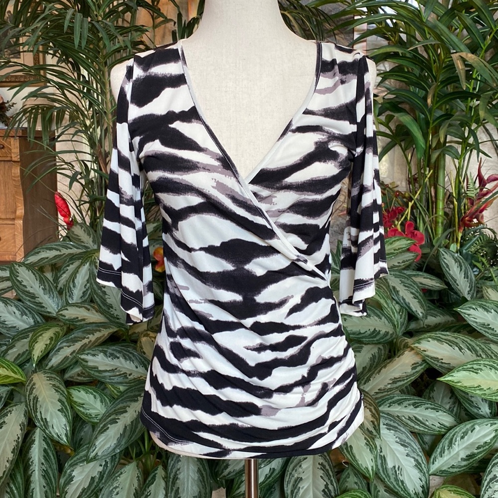 Boston Proper Wrap Front Cold-Shoulder Fitted Top